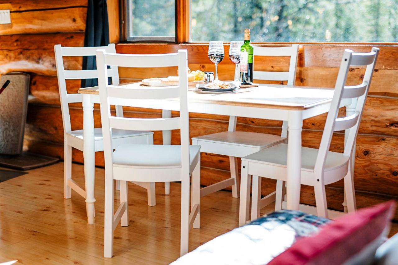 Rocky Mountain Escape Dome & Log Cabin Rentals - Rock Lake Rock Lake Lodge Provincial Park Extérieur photo